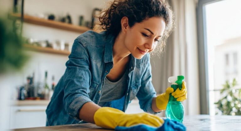 Cuál es el mejor desinfectante para el hogar en casa